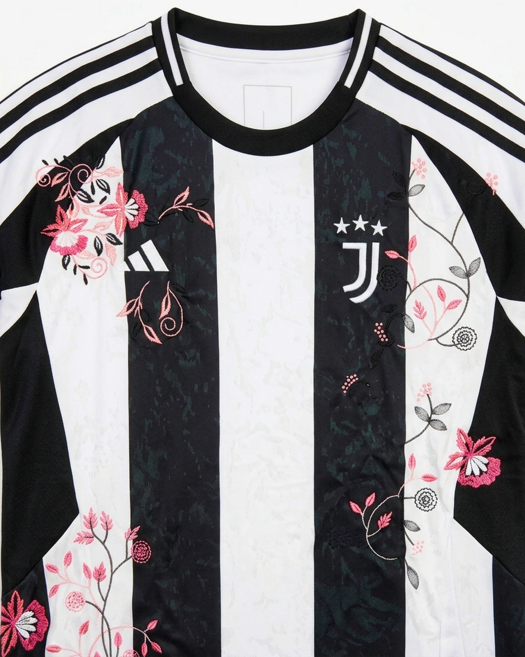 Juventus 'Alpine Blossom' Edition